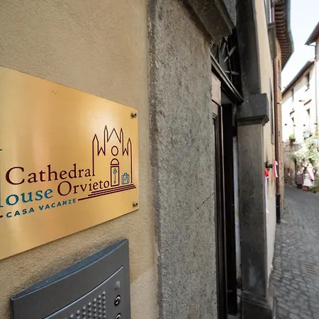 Apartment Cathedral House *